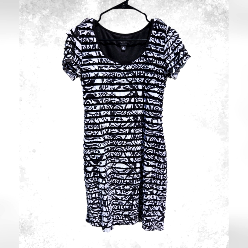 Dress Barn black and white ruffled knee-length dress size 8